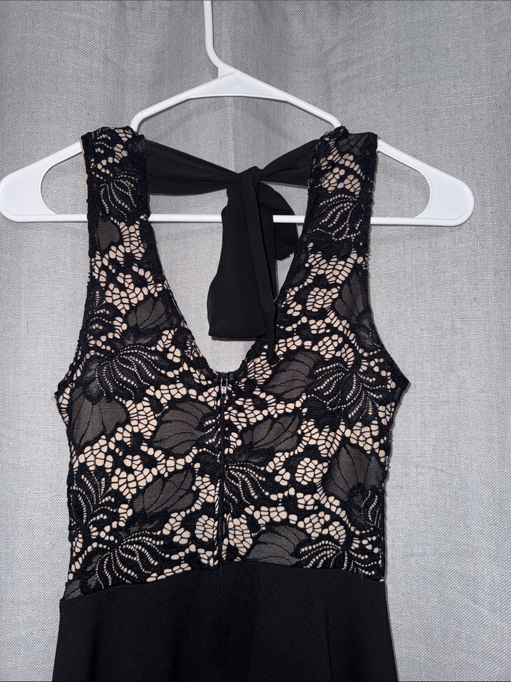 B. Darlin Black Lace Bodice Fit & Flare Formal Dress - Picture 4 of 9